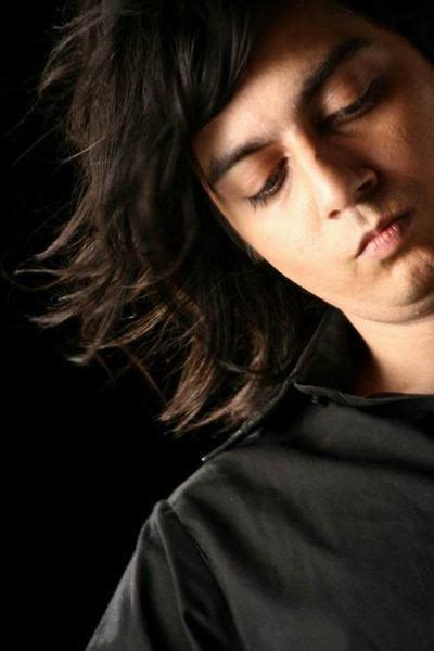 faraz anwar biography sample