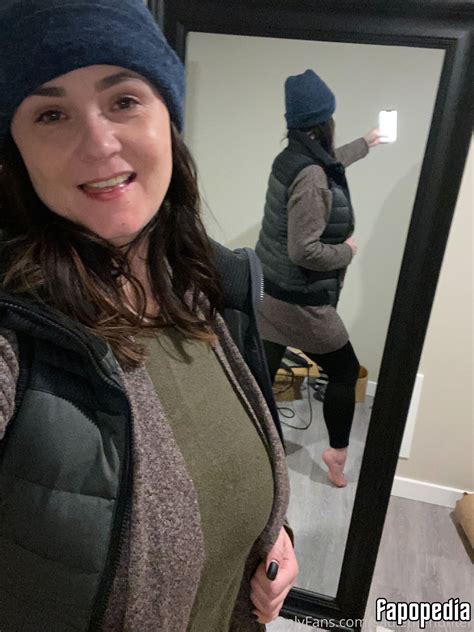 fawkslily OnlyFans leaked content