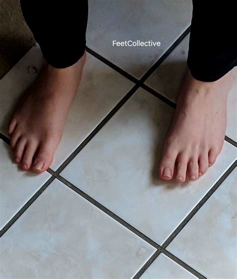 feet creepshot