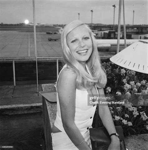 felicity devonshire biography