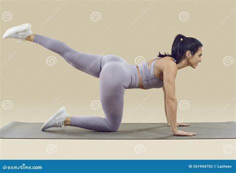female workout nude