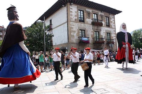 fiesta blanca en arrasate