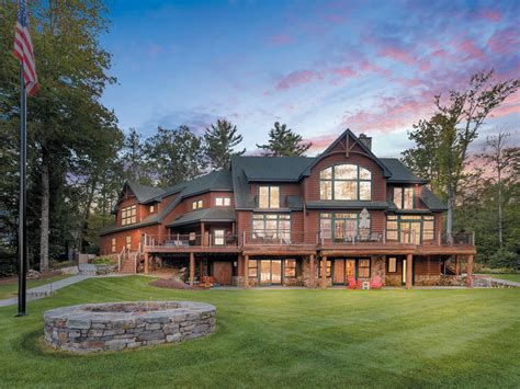 Fine Home Building