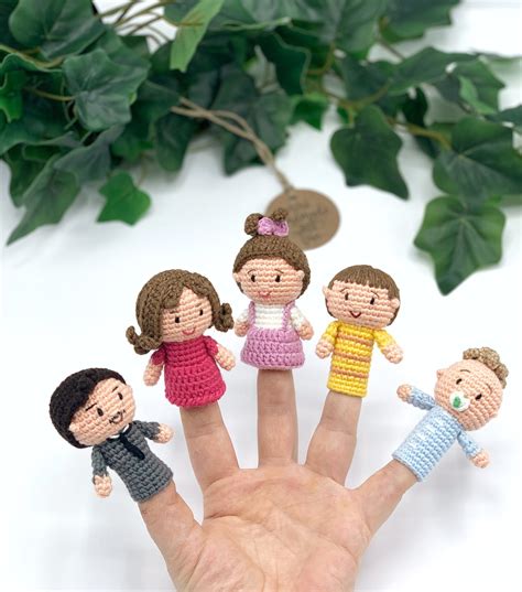Finger Finger Puppet