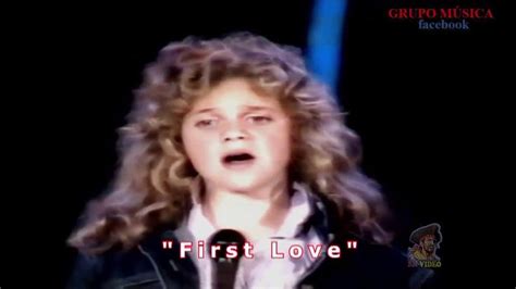 FIRST LOVE ARTINYA 🏈 First Love | Cara baca lagu bahasa inggris mudah