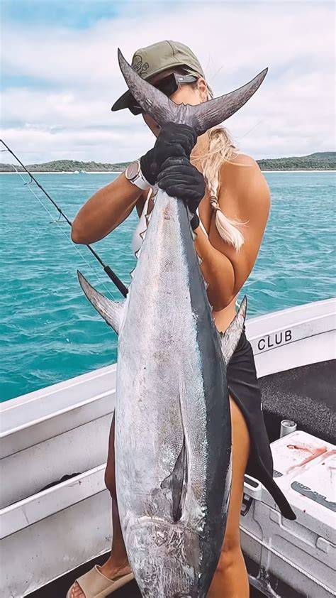 fish huntress nude