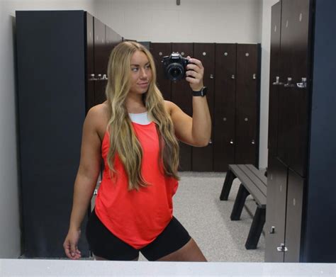 fitnessgoddess creator profile