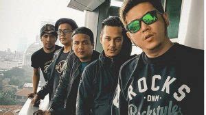 five minutes biografi