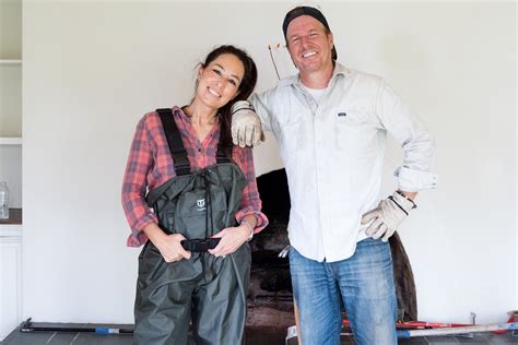 Fixer And Upper