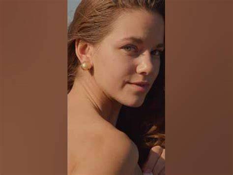 flamy nika nude