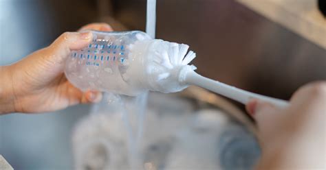 fles uitkoken in pan