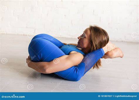 flexible babes nude