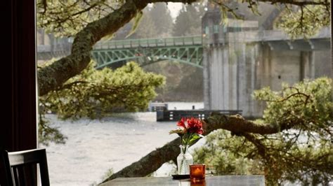 florence oregon dining