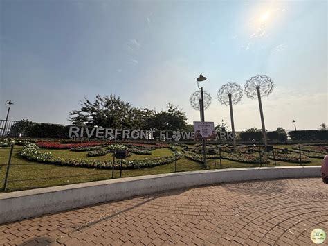 Flower Park Riverfront