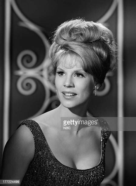 floy dean biography examples