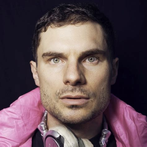 flula biography