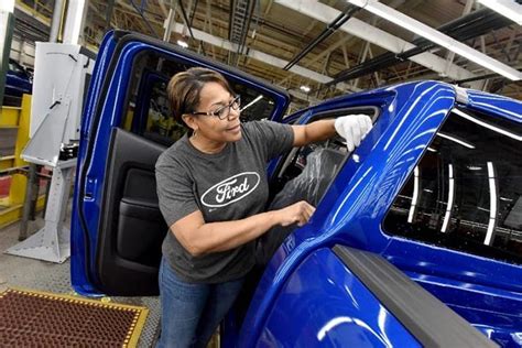 ford motor company careers assembly line
