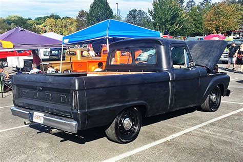 Bringing the Classics Together: Ford F100 and Crown Vic Masterful Swap