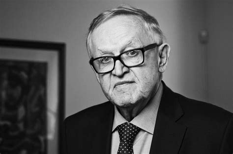 former finnish president martti ahtisaari autobiography