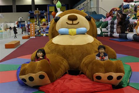 foto boneka beruang terbesar di dunia