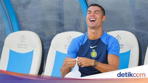 FOTO RONALDO KETAWA：Al Nassr Kalah Dramatis di Liga Champions Asia saat Ronaldo ... -