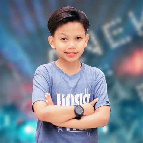 FOTO FAREL PRAYOGA GANTENG - Farel Prayoga: Talented Young Singer from Banyuwangi