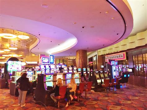 foxwoods resort casino financial problems