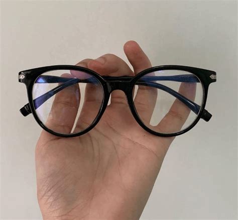 frame kacamata untuk hidung pesek
