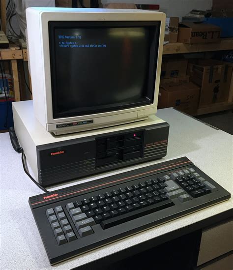 Franklin And The Computer ( A Franklin T V Storybook)