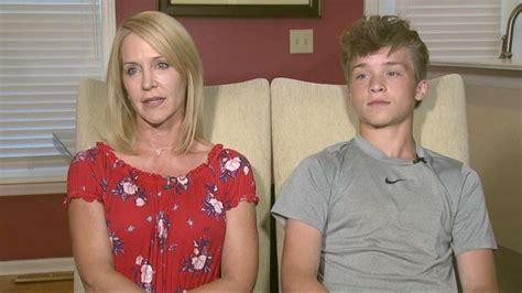 Freeporn Mom And Son