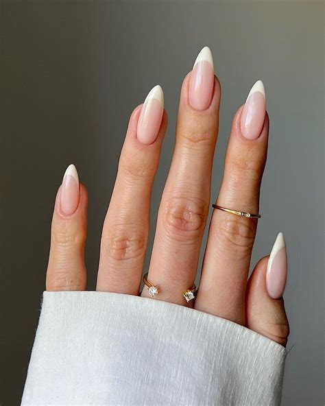 French Manicure Porn