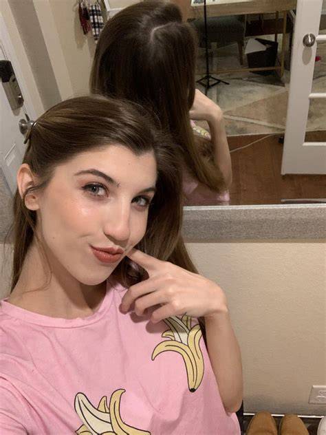 frivvifox nude