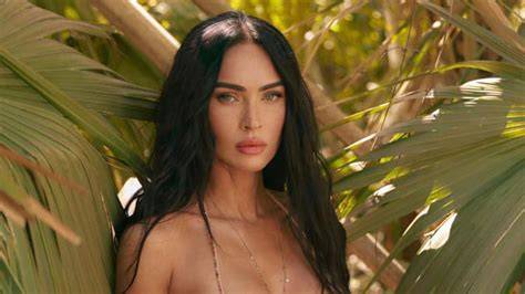 fully nude megan fox