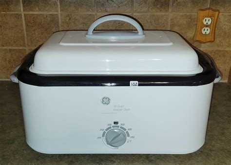 G E Roaster Oven