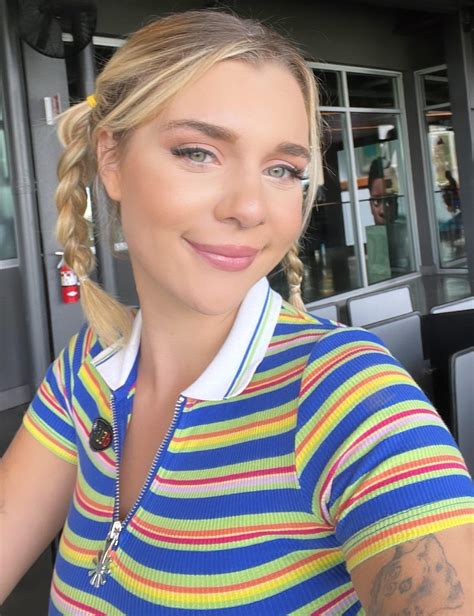 gabbiecarter onlyfans