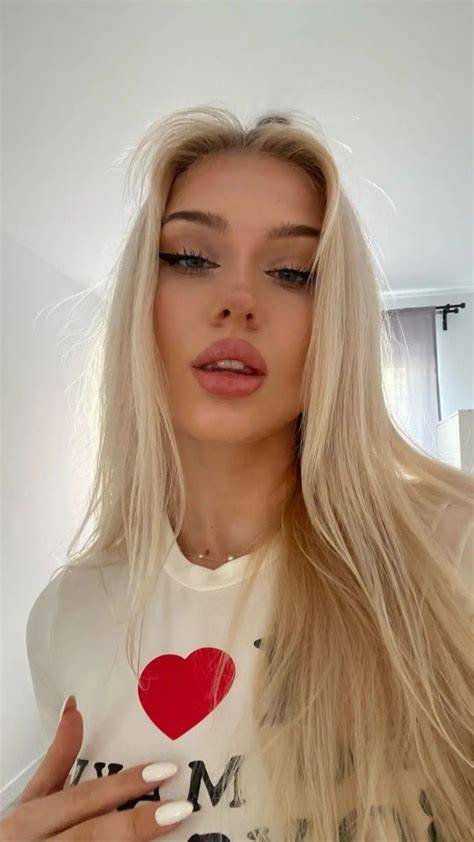 gabby lyons nude