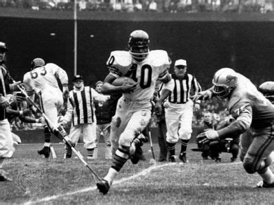gale sayers biography summary forms