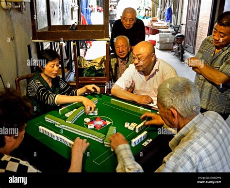 Gambling In Chinese Mahjong Traditional Hi Res Stock Photography And Images - Mahjong Toto