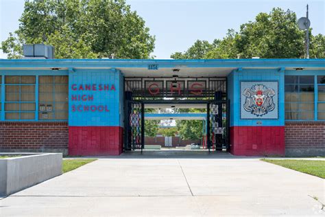 Ganesha High School