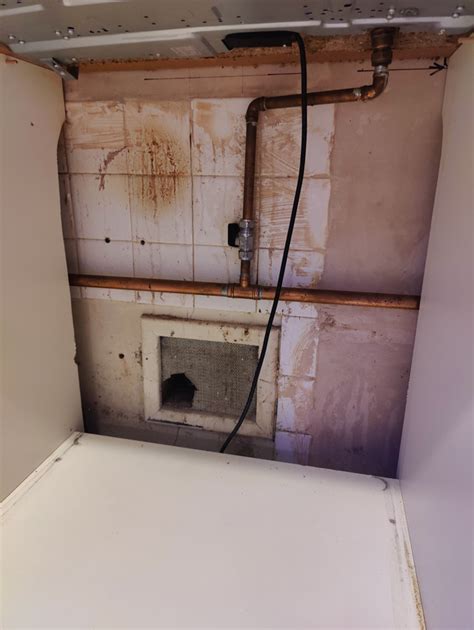 gas pipe obstructs new oven Screwfix Community Forum