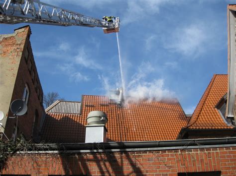 gaststaette in lueneburg mit offenen feuer wo auch gekifft wird