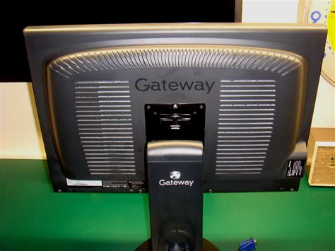 gateway lp2407