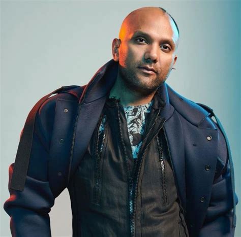 gaurav gupta designer biography projects