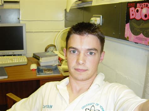 gavin hammond biography