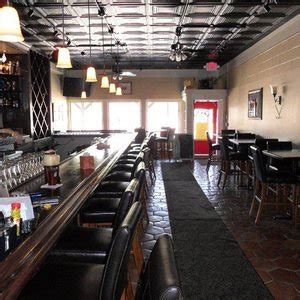 gay bars bloomington il