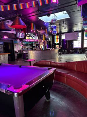 gay bars in bellingham