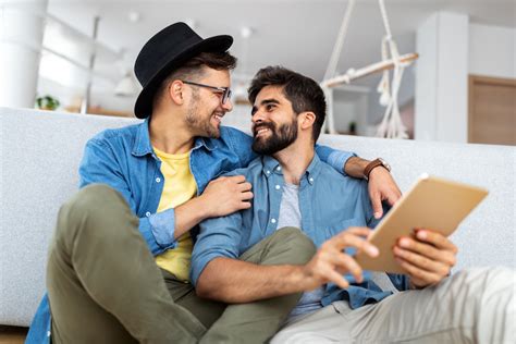 gay dating without using apps