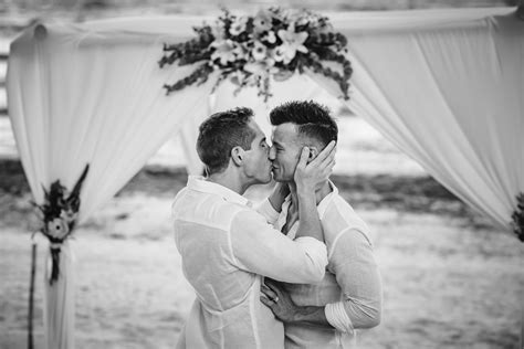 gay elopement