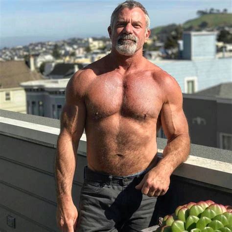 gay mature daddies