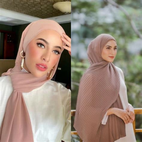 gaya foto ala selebgram hijab